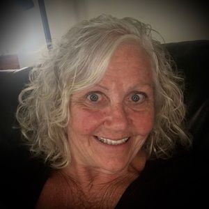 Meet your Posher, Brenda